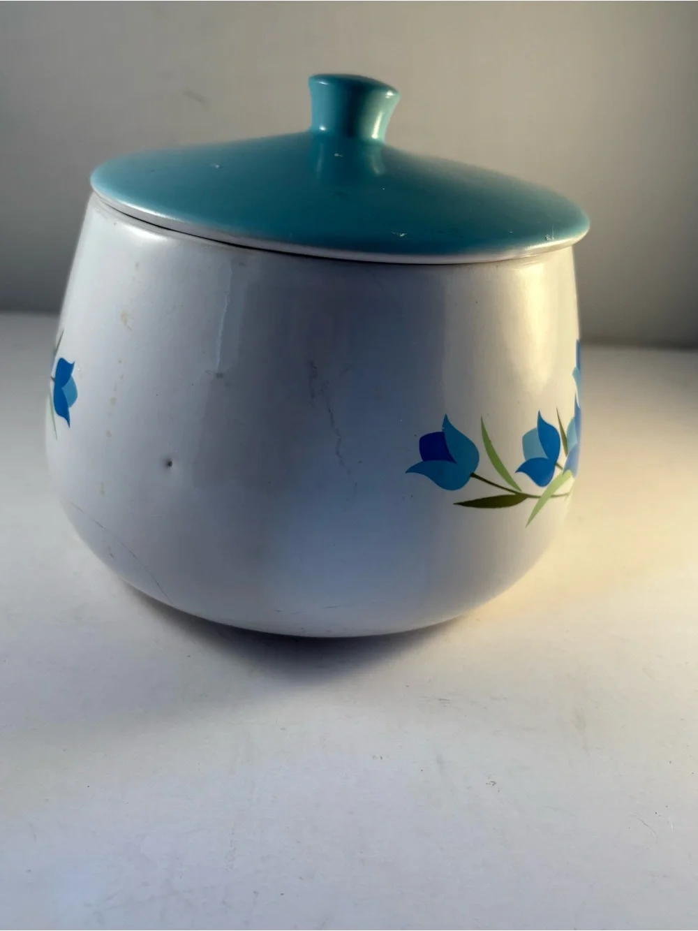Vintage Pennsbury Pottery Blue Tulip Stoneware Lidded Saucepan Pot 700 MCM